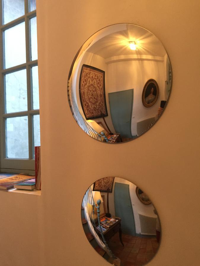 Face Au Palais Bed and Breakfast Avignon Buitenkant foto